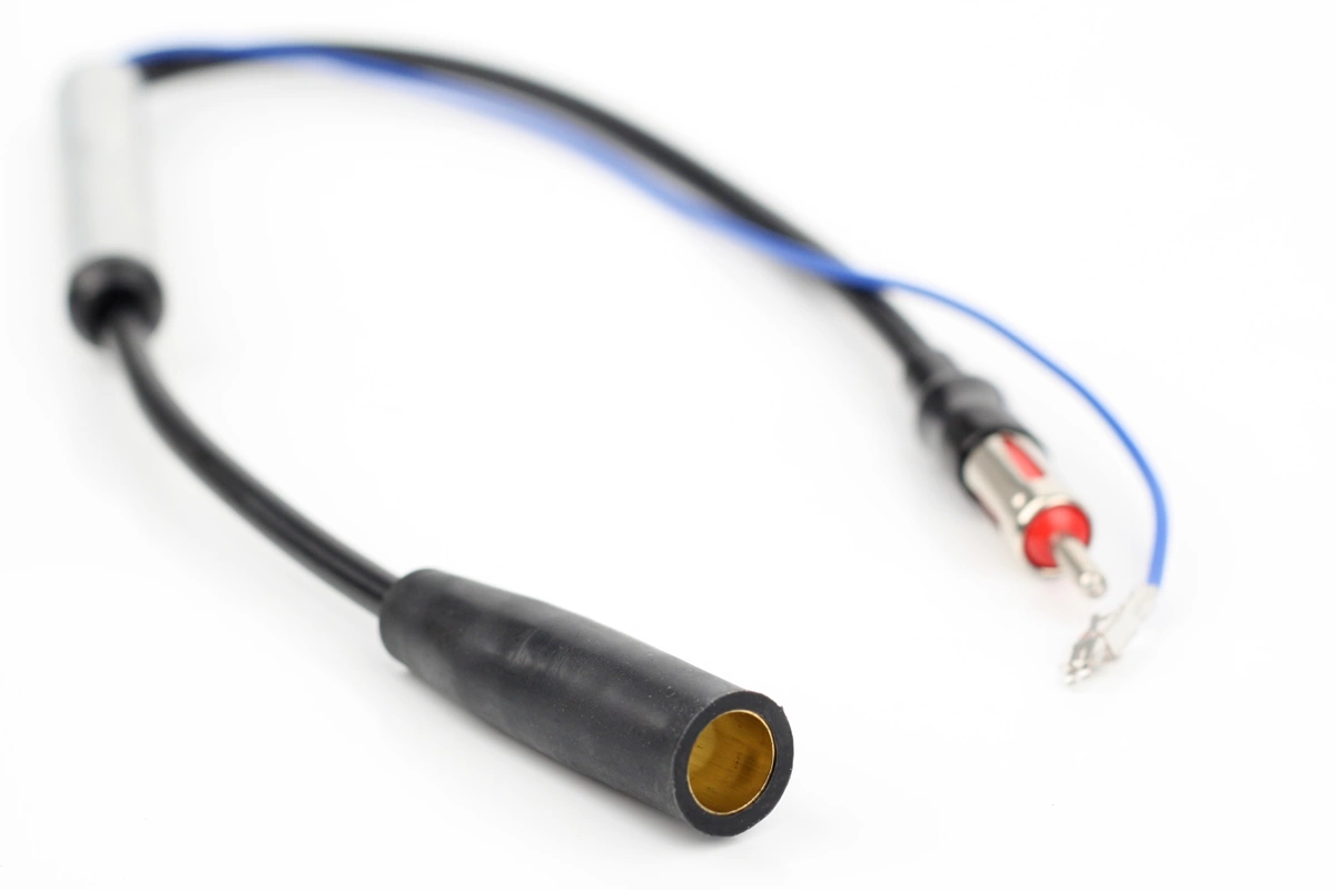 Антенный усилитель ACV AD12-1607