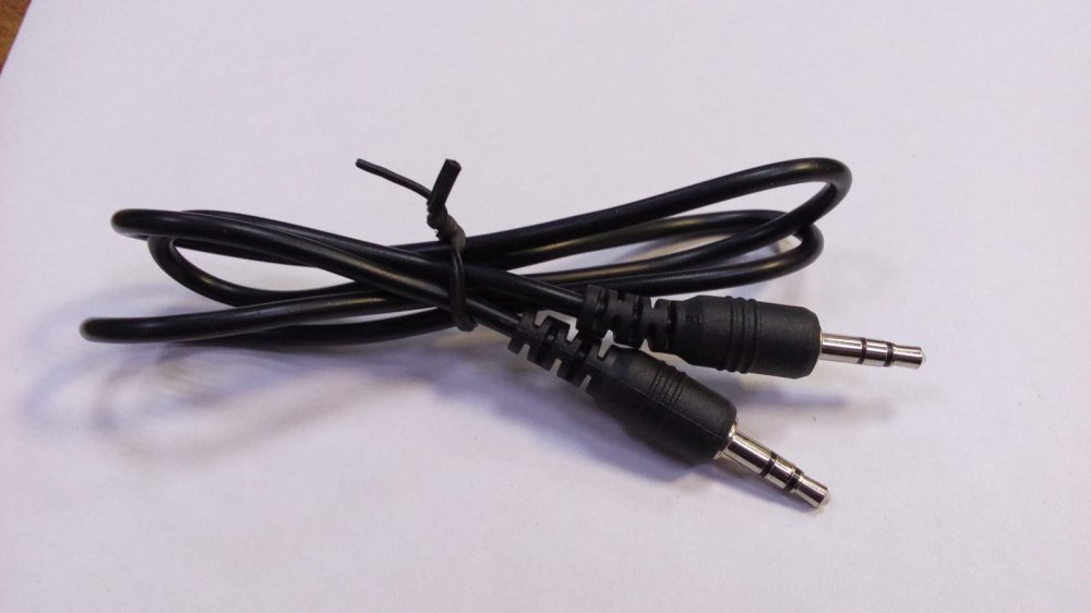 Кабель Джек 3,5мм х 3,5мм (AUX-AUX)