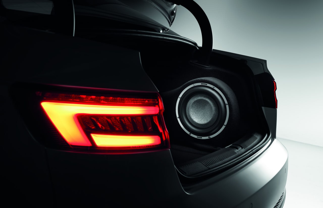 Установка сабвуфера