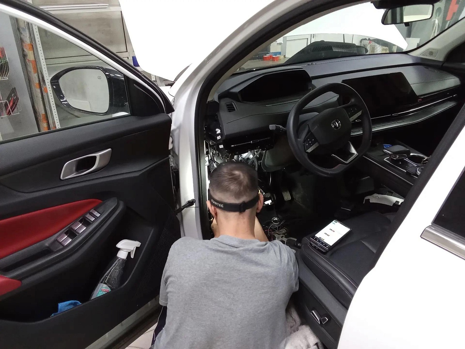 Установка сигнализации STARLINE E97 GSM-GPS на Changan